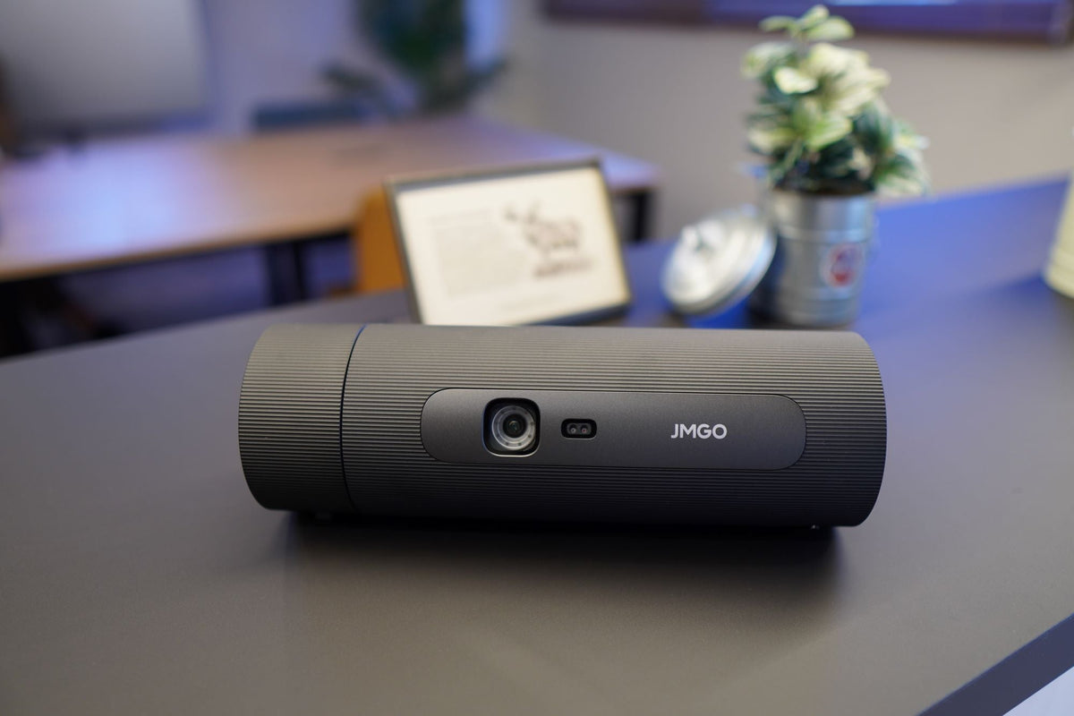 レビュー】JMGO PicoFlix 回転できるボトル型モバイルプロジェクターを
